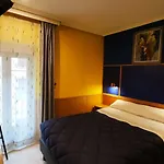 Tripolis Pensjonat 2*