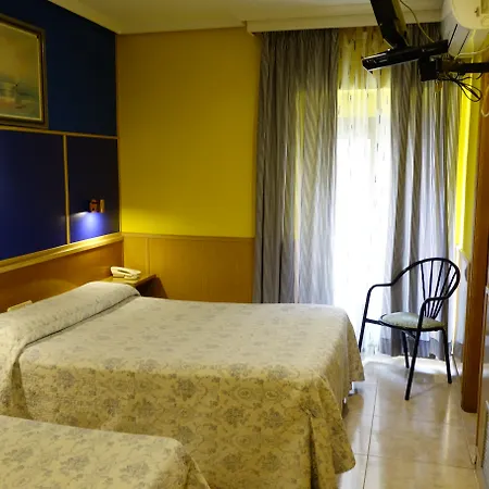 Tripolis Guest house Toledo