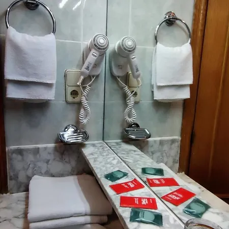 Tripolis Πανσιόν 2*
