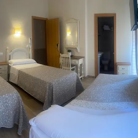 Tripolis 招待所 托萊多