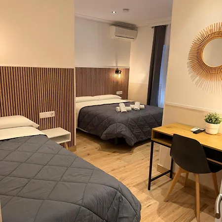 Tripolis Guest house Toledo