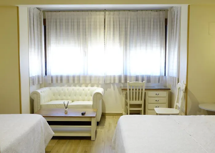 招待所 Tripolis 托萊多